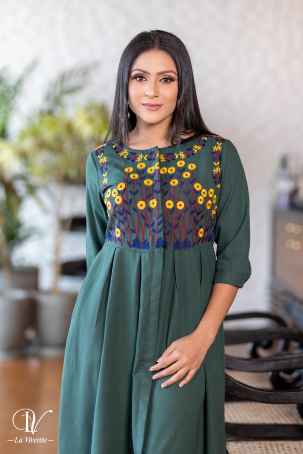 Embroidery Midi Dress
