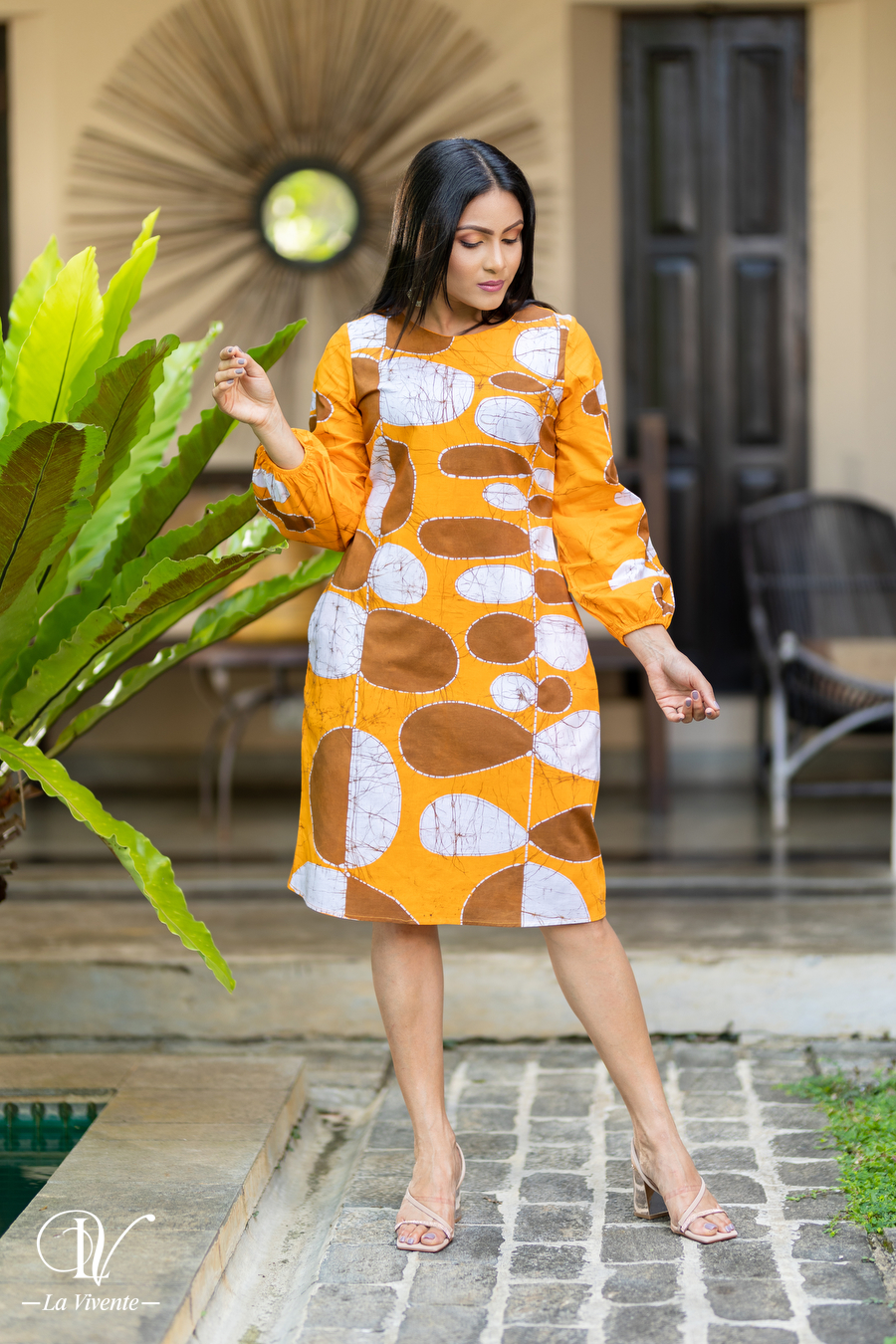 Short Abstract Long Sleeve Batik Dress - Image 3