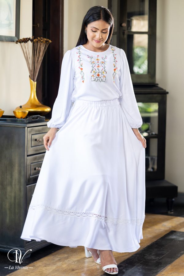Lace trimmed maxi skirt - Image 3