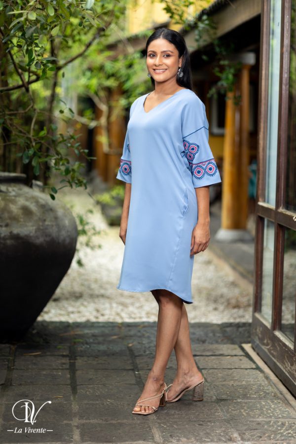 Embroidered Dropped  Sleeve Short Dress - Image 3