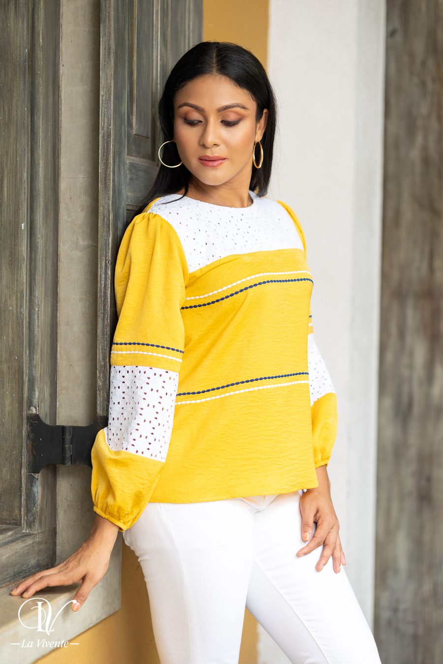 Lace Detailed Embroidery Top - Image 2