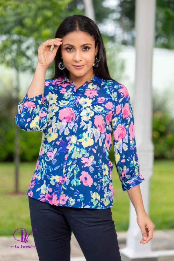 Floral Patterned Button-up Blouse - Image 4
