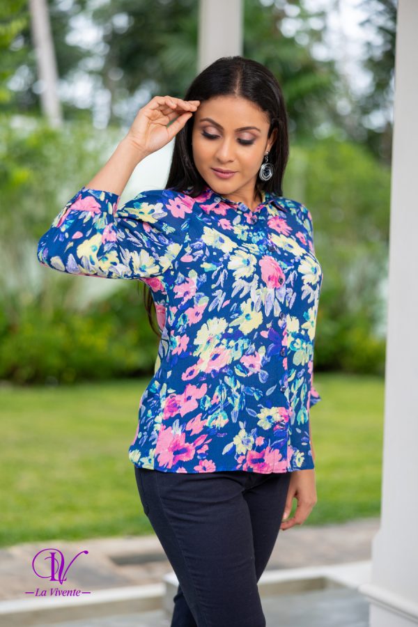 Floral Patterned Button-up Blouse - Image 3