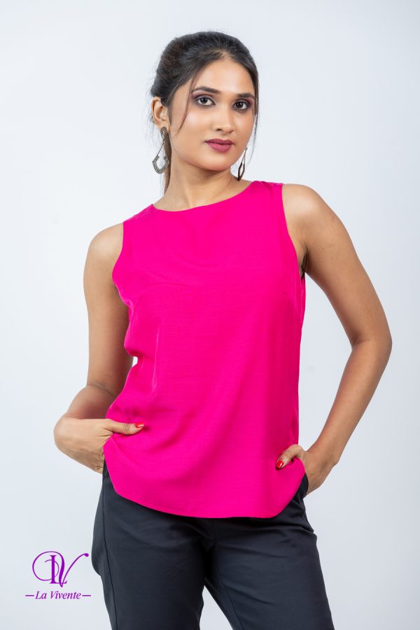 Sleeveless Back Button Up Detailed Blouse - Image 2