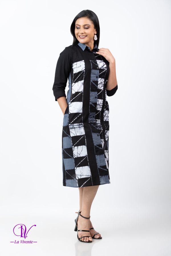 Square Patterned Batik Shirt Midi Dress - Image 2