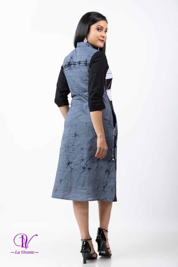 Square Patterned Batik Shirt Midi Dress - Image 6