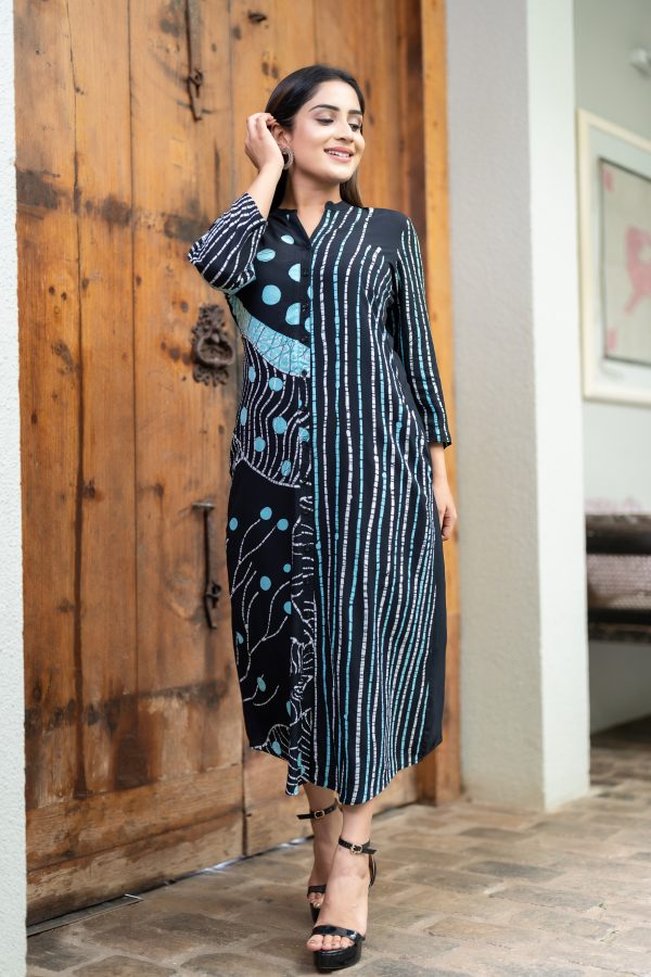 Abstract Printed Batik Maxi Shirt Dress - Image 4