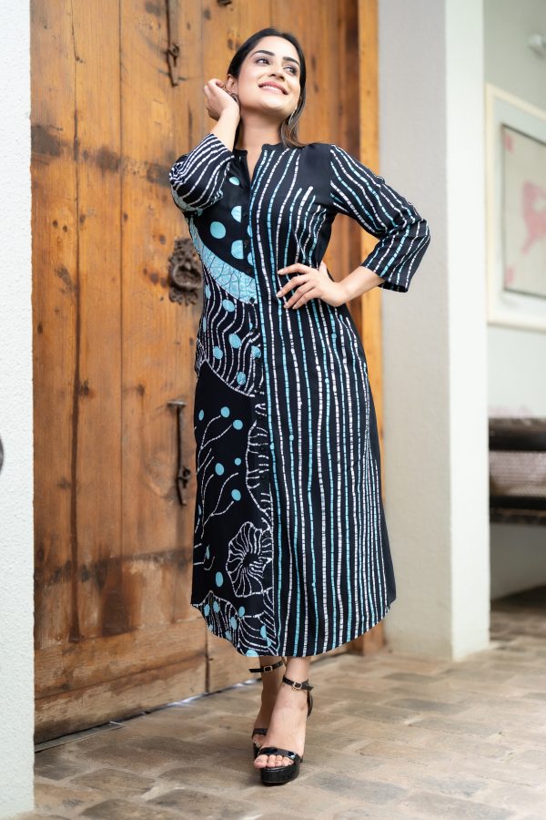 Abstract Printed Batik Maxi Shirt Dress - Image 3