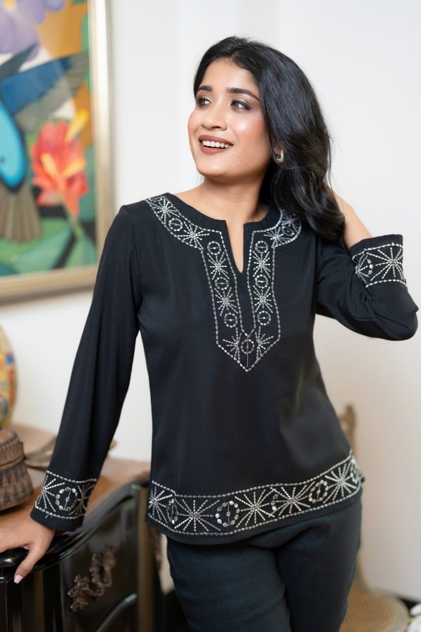 Silver Geometric Embroidered Notch-Necked Evening Wear Top - Image 2
