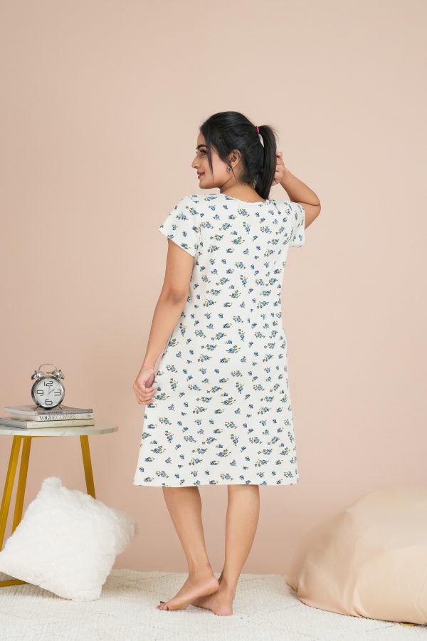 Floral Patterned Crew-necked Night Dress - Image 2