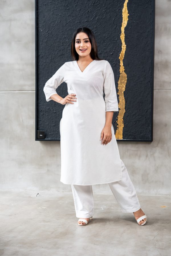 White-On-White Embroidered V-Necked Kurta - Image 4