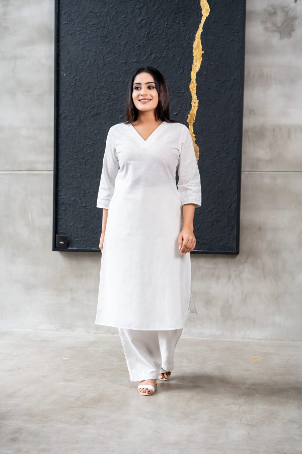 White-On-White Embroidered V-Necked Kurta - Image 3