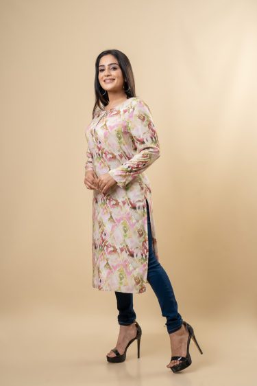 Abstract Patterned Long Sleeved Kurta