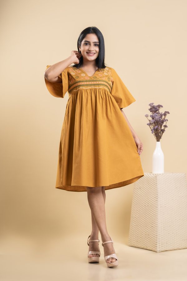 Front York Embroidered Short Dress - Image 2