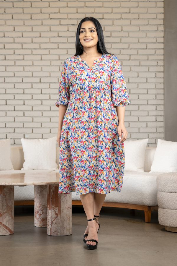 Floral Patterned Notch Necked Short Dress - Image 2