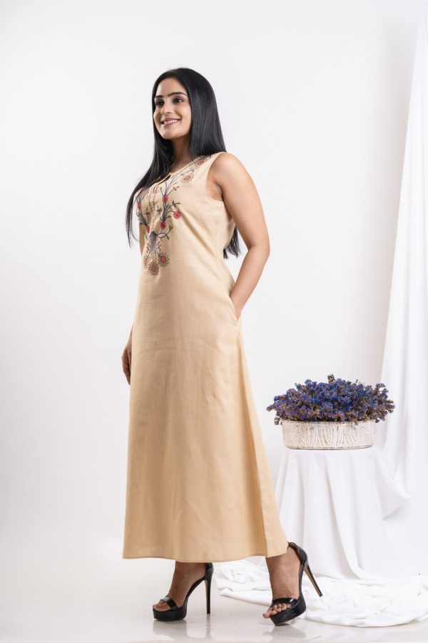 Embroidered Sleeveless Maxi Dress - Image 2