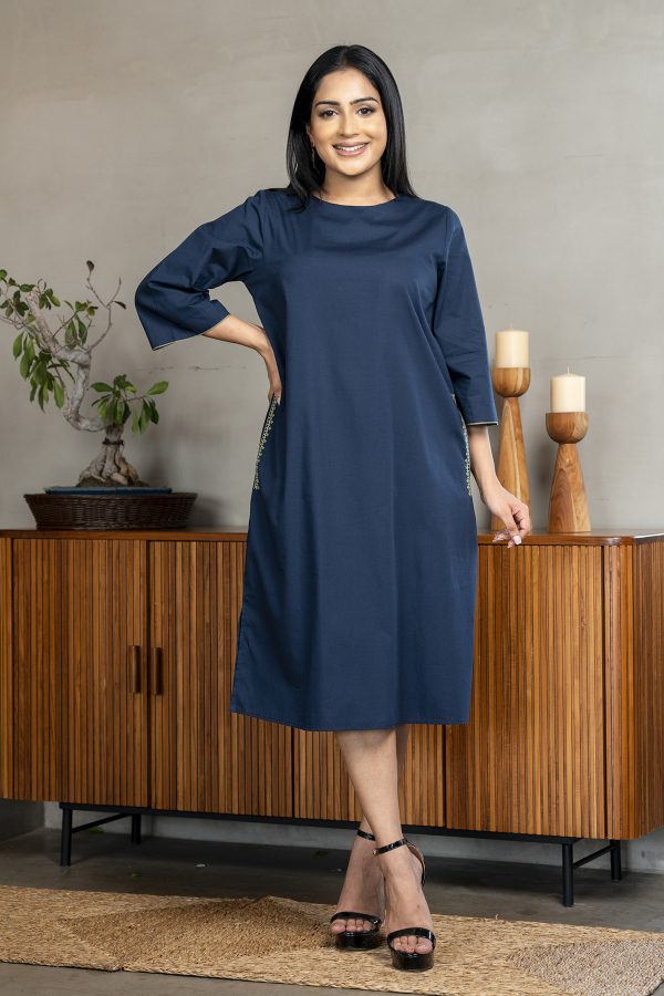 Pocket Open Embroidered Short Dress - Image 4