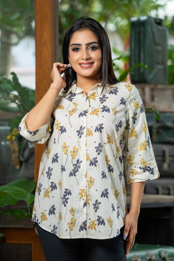 Floral Patterned Button Up Top - Image 4