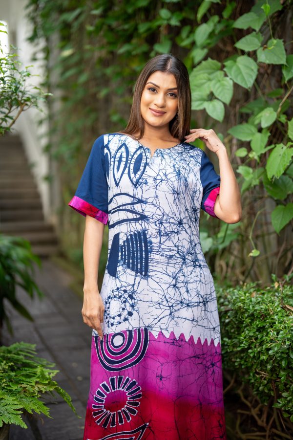 Tribal Printed Ombre Batik Maxi Dress - Image 5