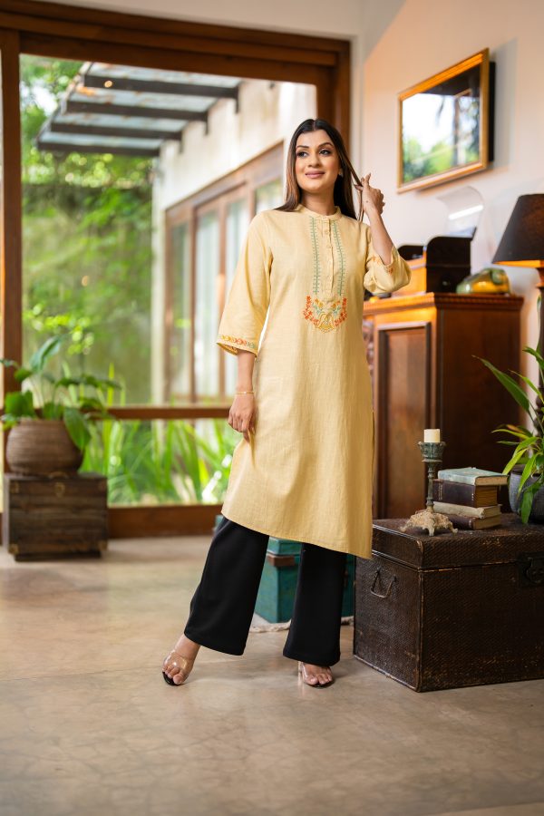 Embroidered Asymmetric Kurta - Image 2