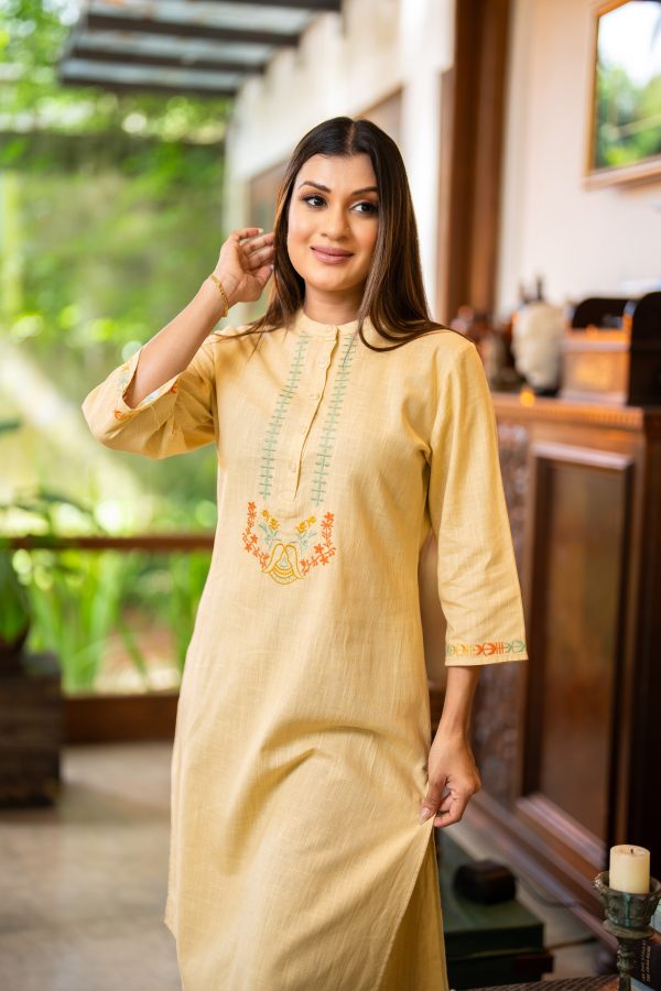 Embroidered Asymmetric Kurta - Image 5