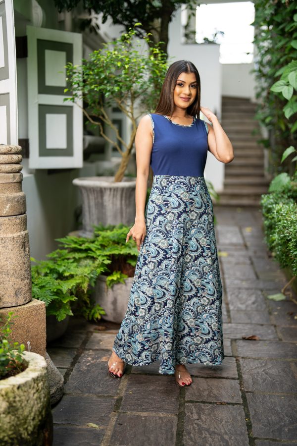 Two-Tone Printed Sleeveless Maxi Dress