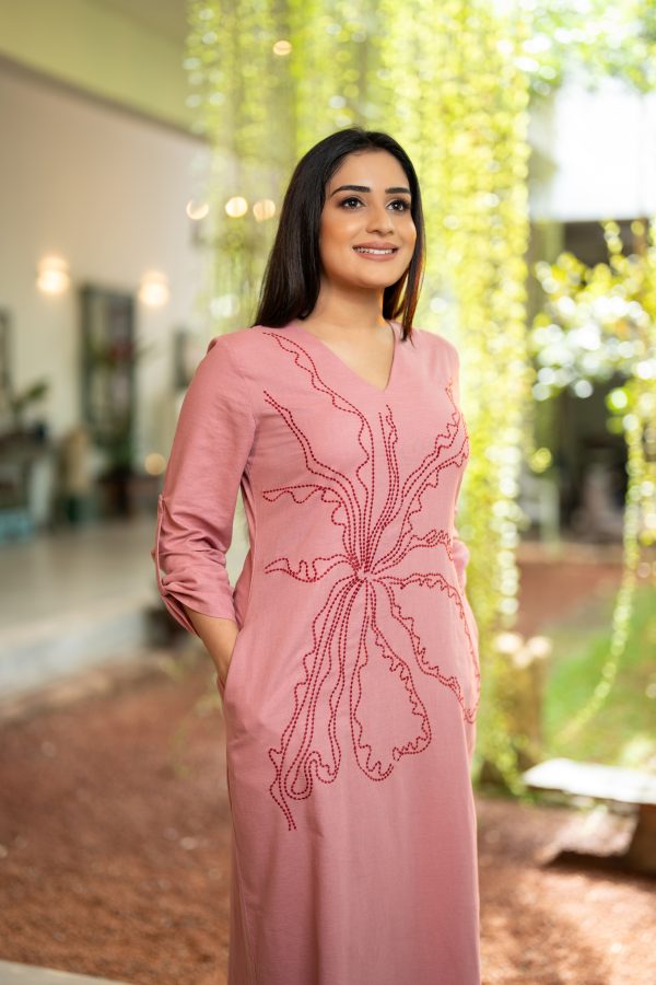 Abstract Floral Embroidered Maxi Dress - Image 4