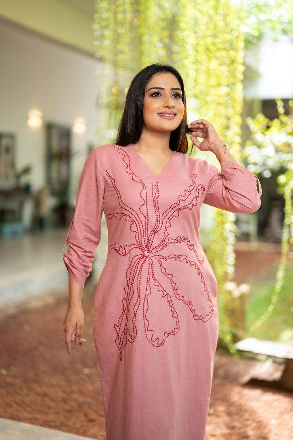 Abstract Floral Embroidered Maxi Dress - Image 5