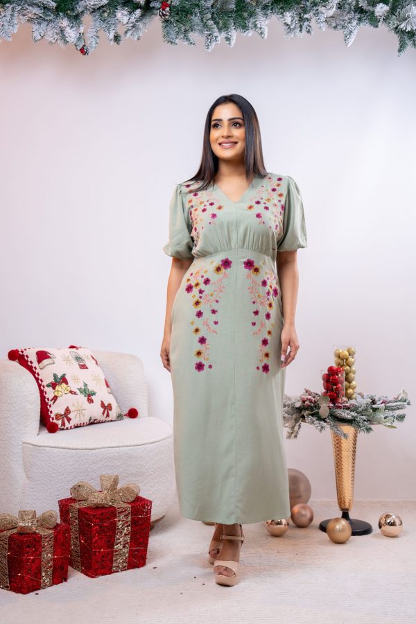Floral Embroidered Waist Gathered Maxi Dress - Image 2