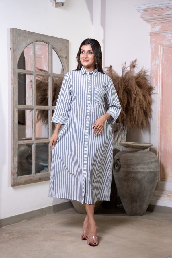 Loose Fitted Stripe Print Midi Shirt Dress - Image 5