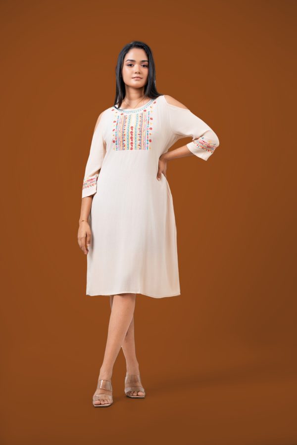 Shoulder Cutout Embroidery Dress - Image 6