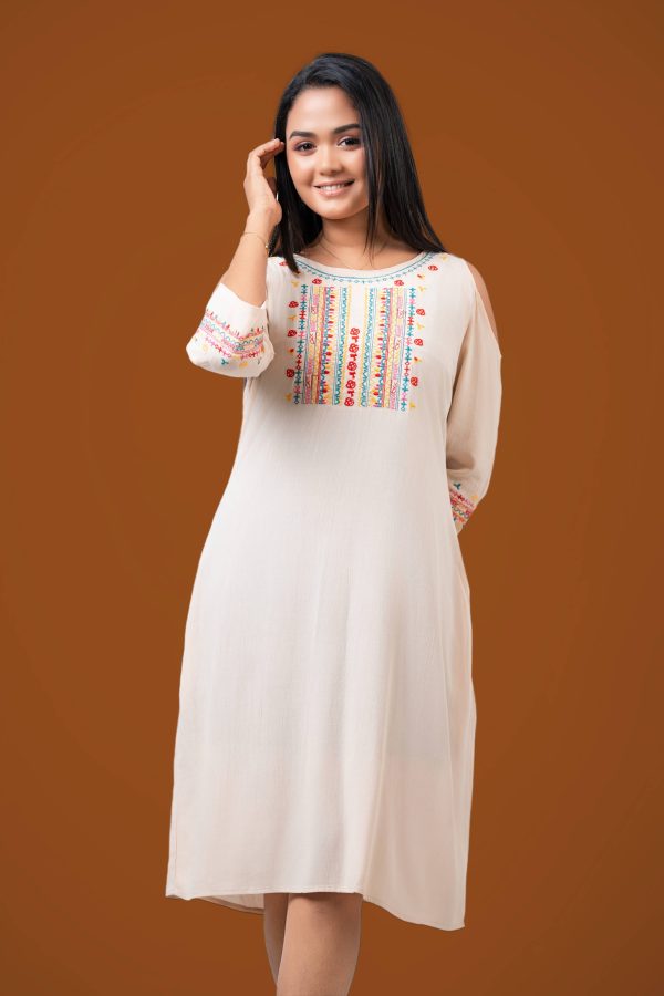 Shoulder Cutout Embroidery Dress - Image 3