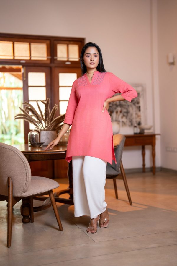 Grid embroidery detail Curved Hem Kurta Top - Image 5