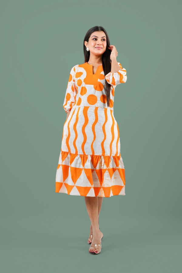 Geometric Patterned Batik Midi Dress - Image 4