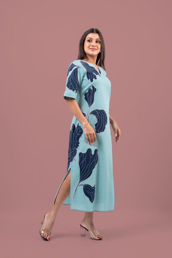 Floral Applique Detail Midi Dress - Image 4