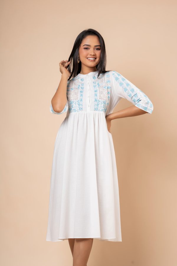 Embroidery Detailed Midi Dress - Image 4