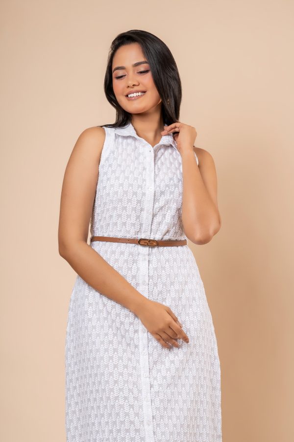 Sleeveless Collared Button-Down Midi Dress - Image 2