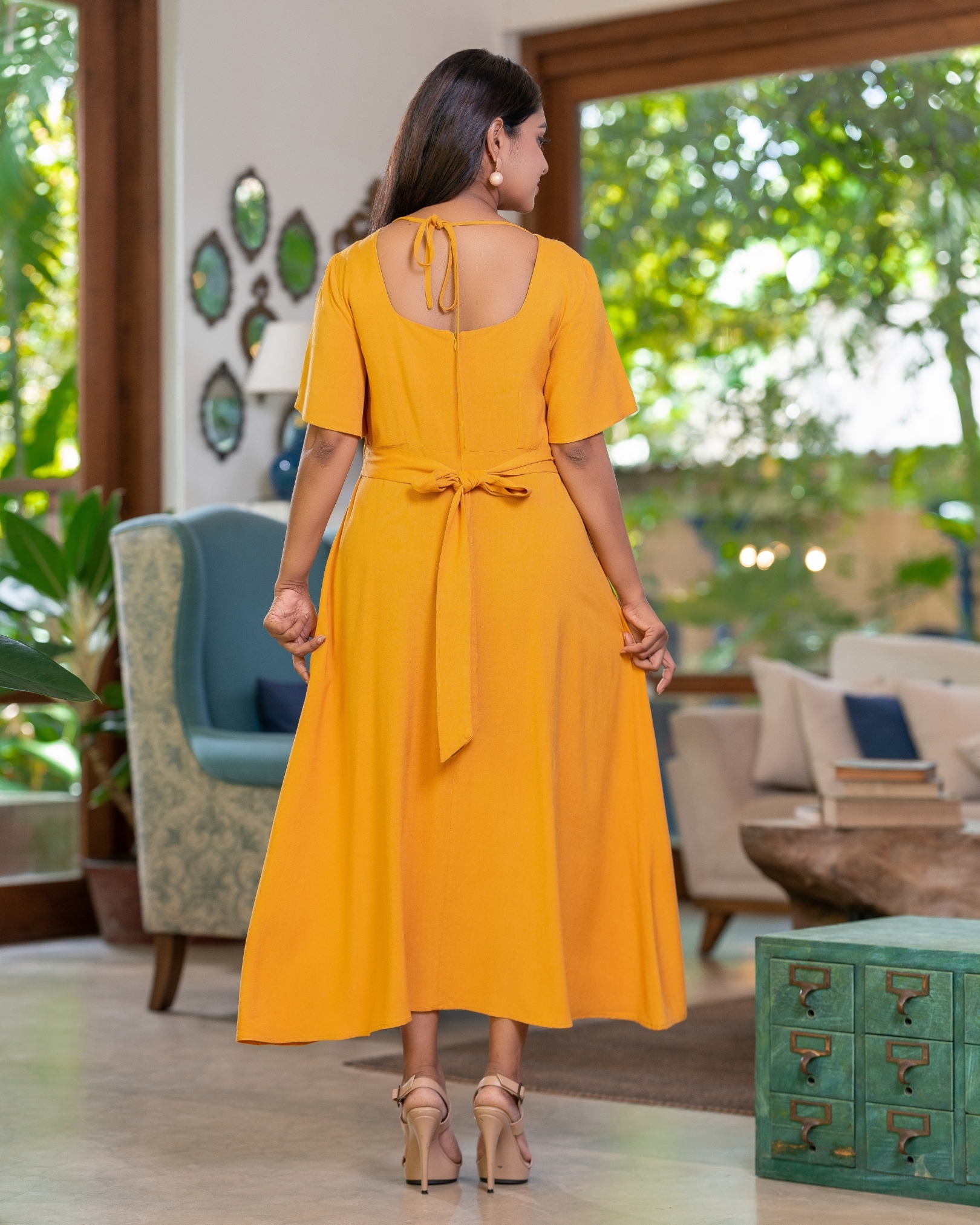 Front Gather Detail Flutter Sleeve Midi Dress - Image 5