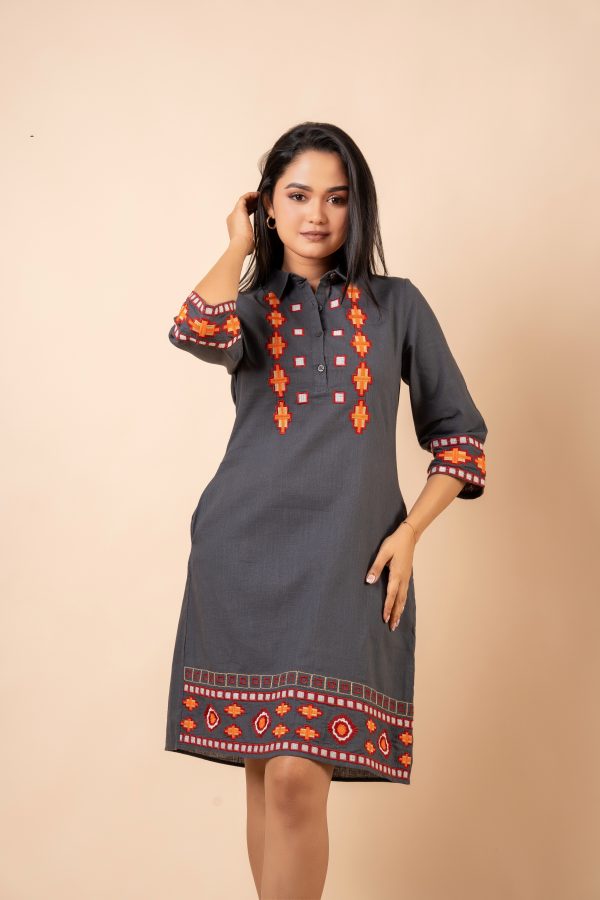Geometric Embroidery Detail Short Dress - Image 3