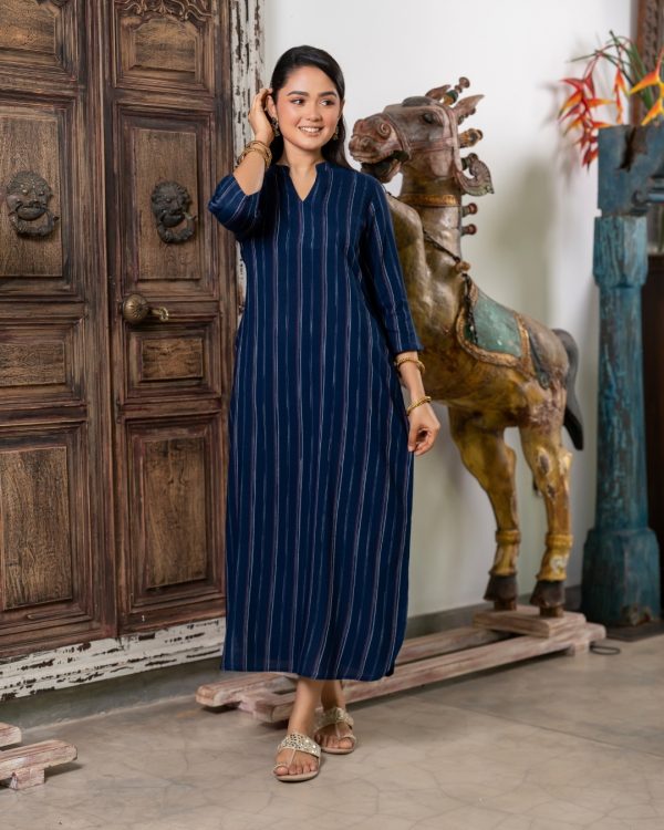 Stripe Patterned Notch Neck Maxi Dress - Image 2