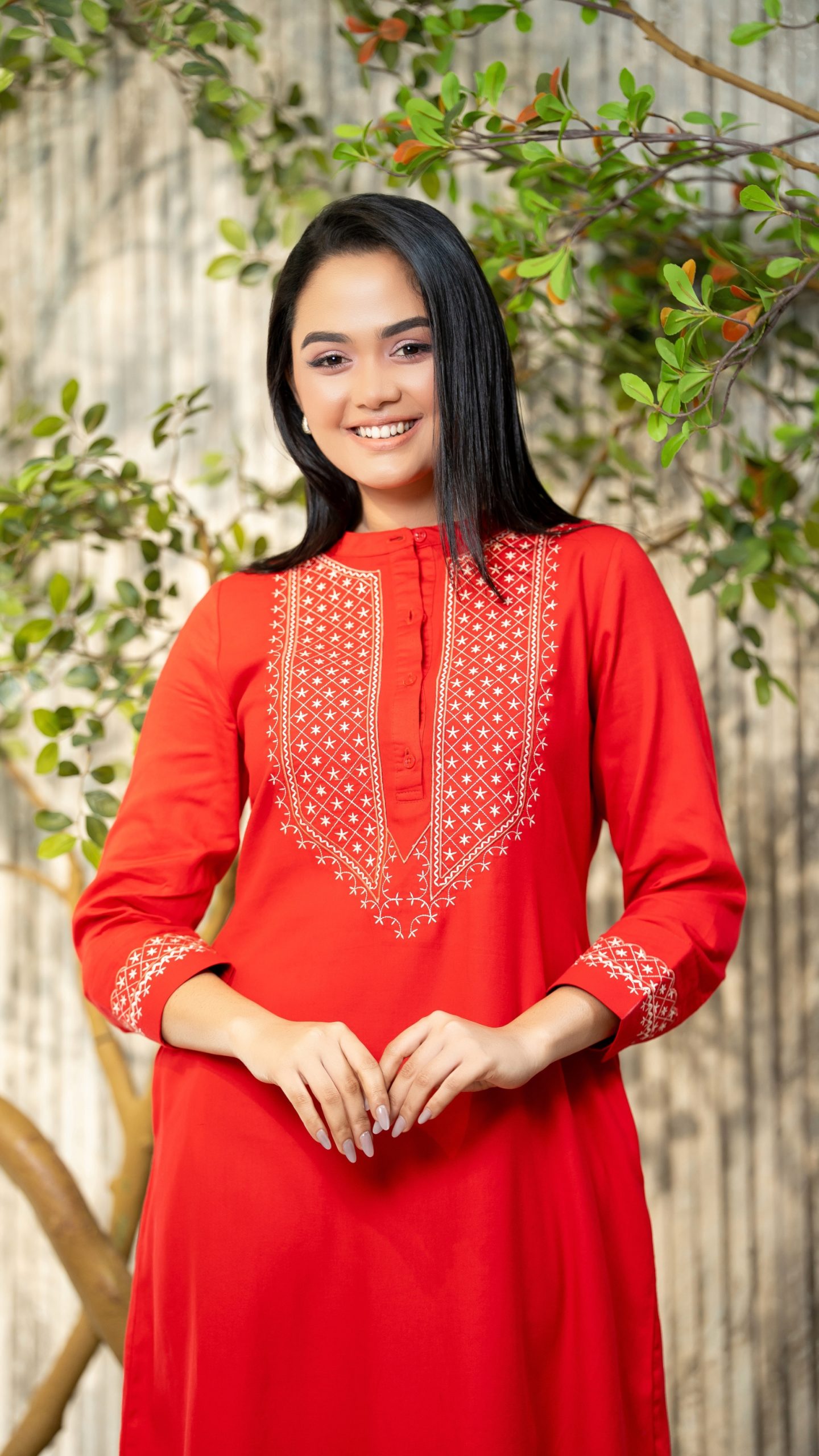 Embroidered Chinese Collar Midi Dress - Image 2