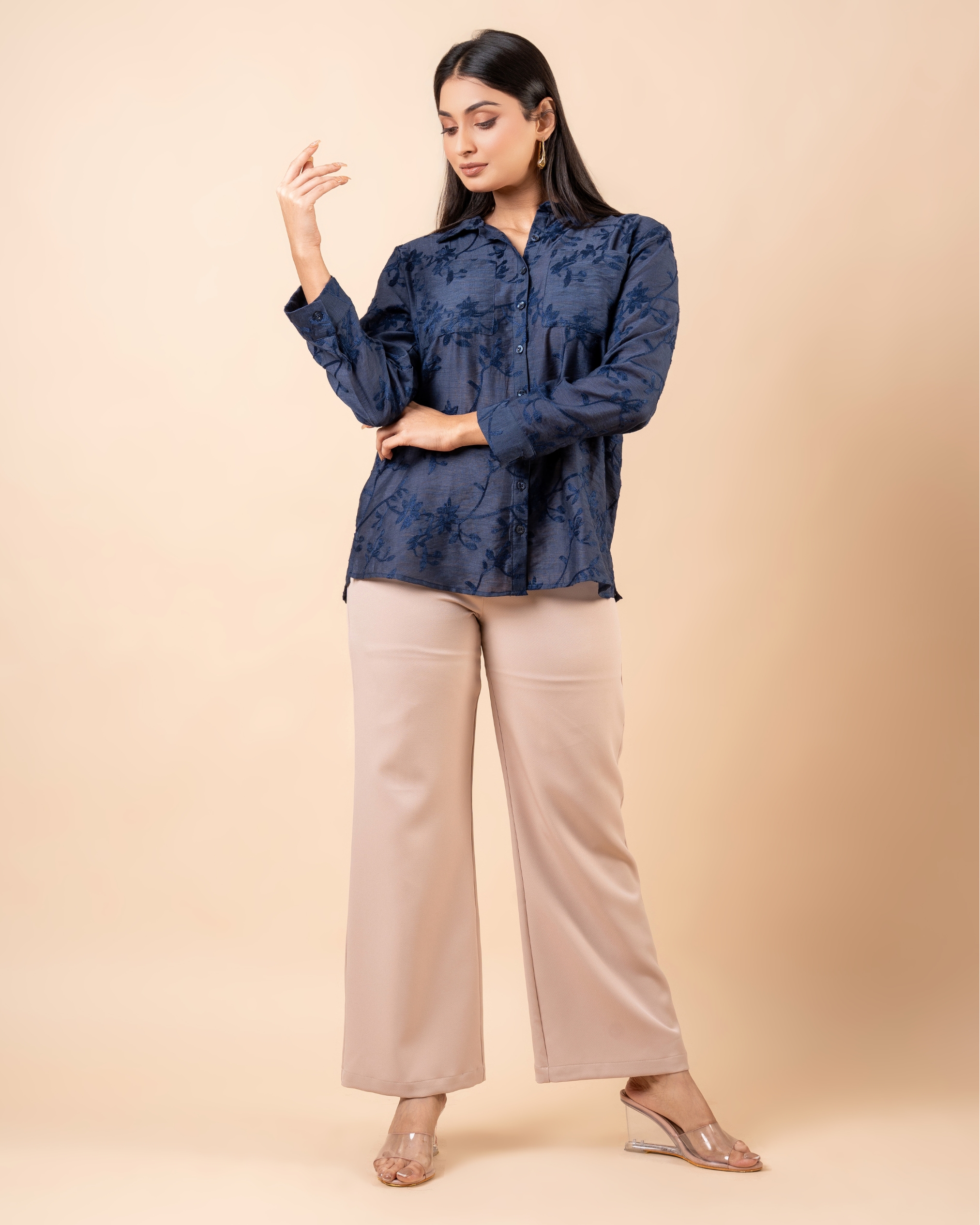 Double Pocket Detail Shirt - Image 4