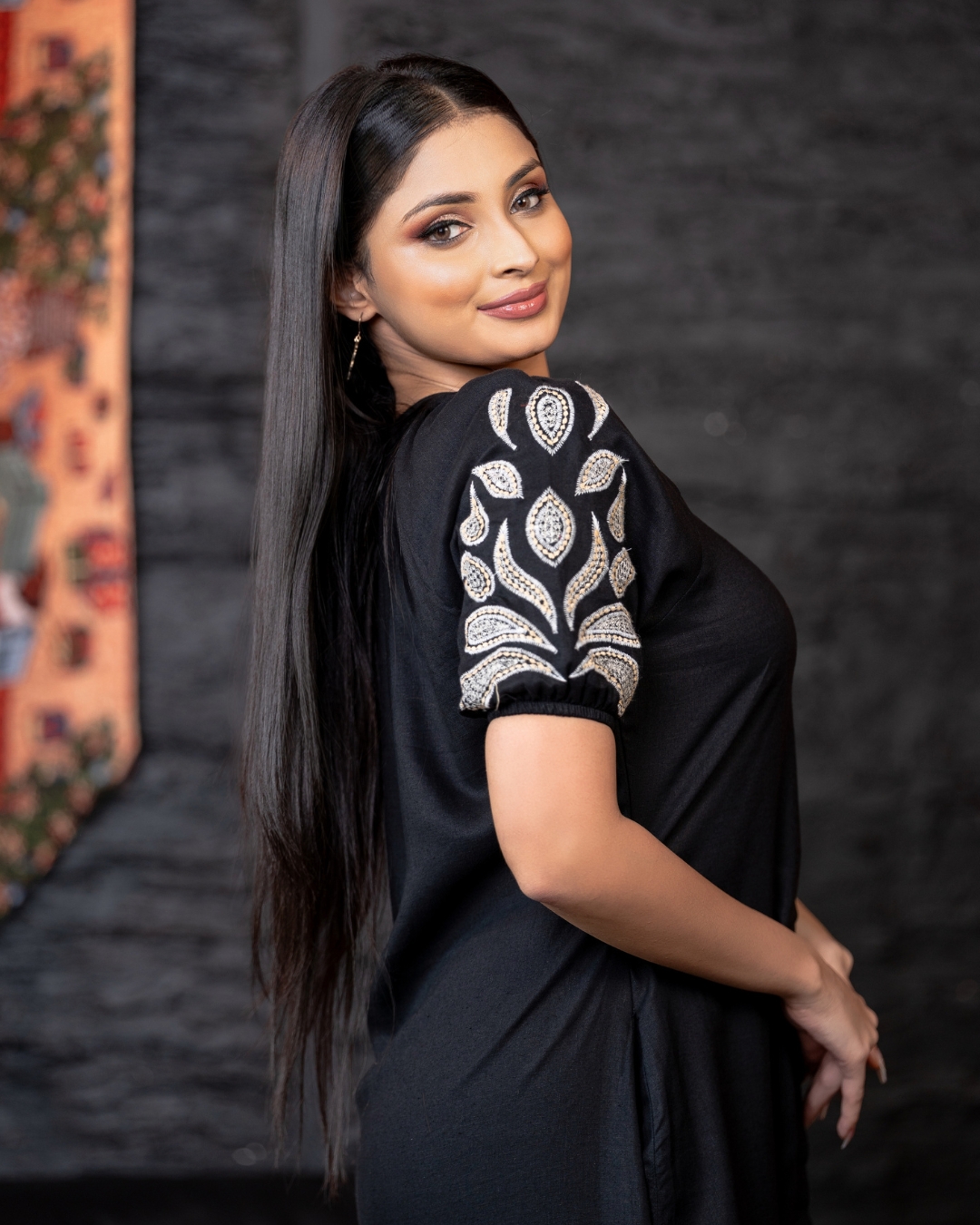 Floral Embroidery Detail Button-Down Midi Dress - Image 2