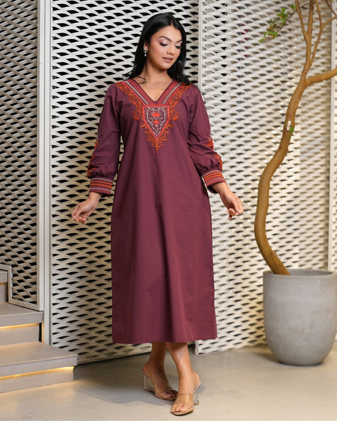 Embroidery Detail V-Neck Midi Dress - Image 5